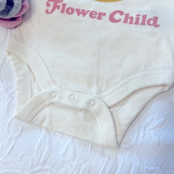 GAP Kids “Flower Child” Onesie AND Non-Skid Socks - Picture 3 of 9
